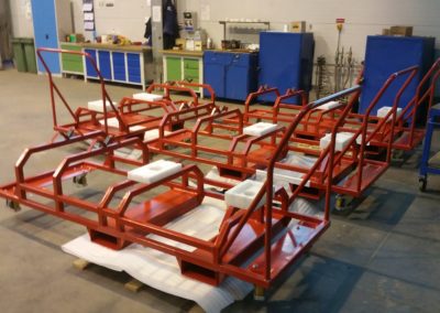 Special trolleys for aeroplane assembly tooling